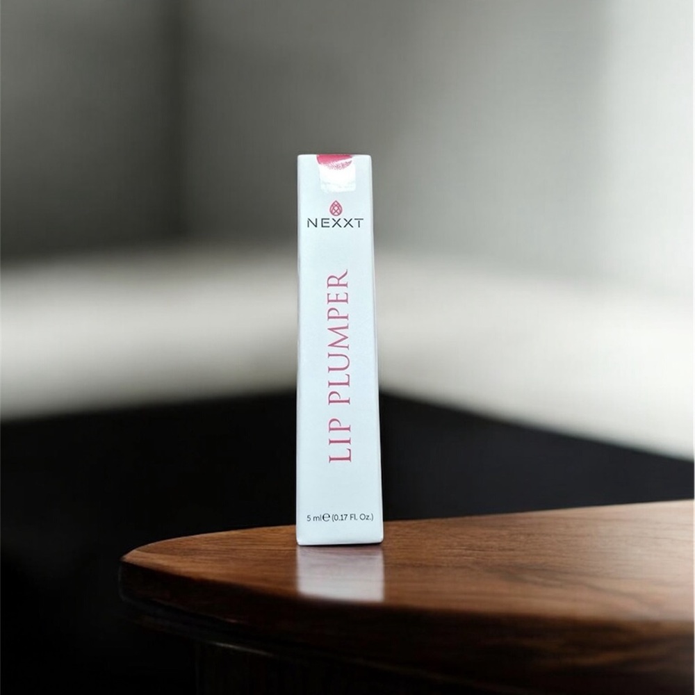 Nexxt Lip Plumper “ Clear “ - Picture 2 of 2